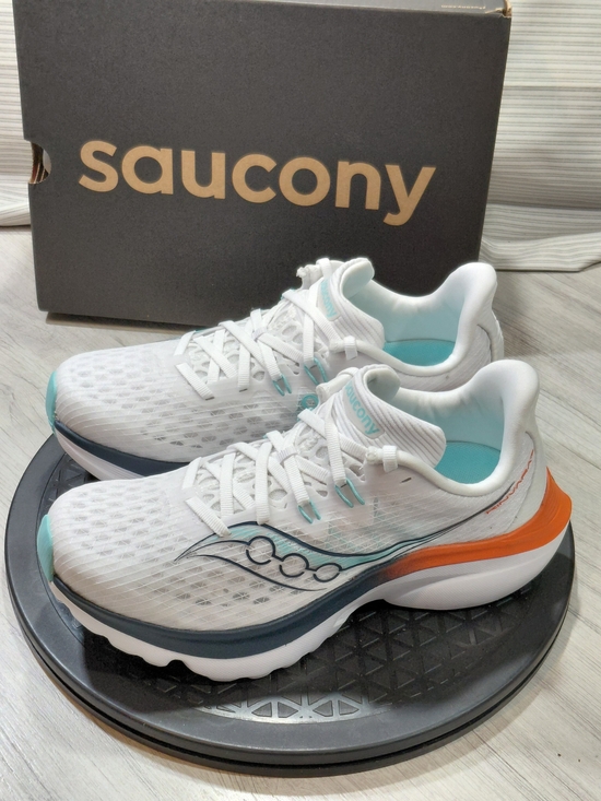 Saucony Shoes - NEW Saucony Premium Women's Kinvara 16 White Teal Orange Running Shoes SIZE 7